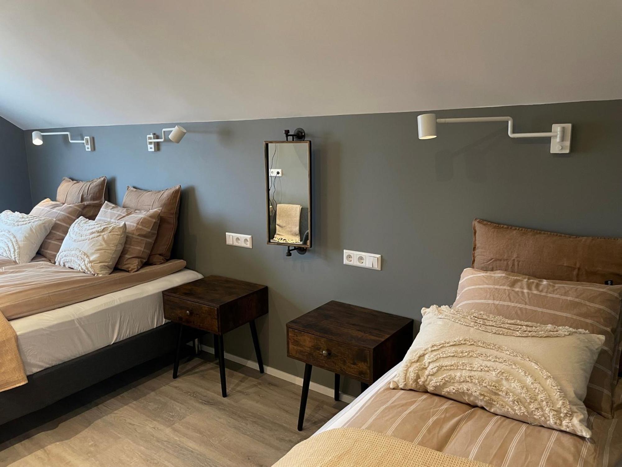 Lindarholl Guesthouse Stori-Bakki Eksteriør billede