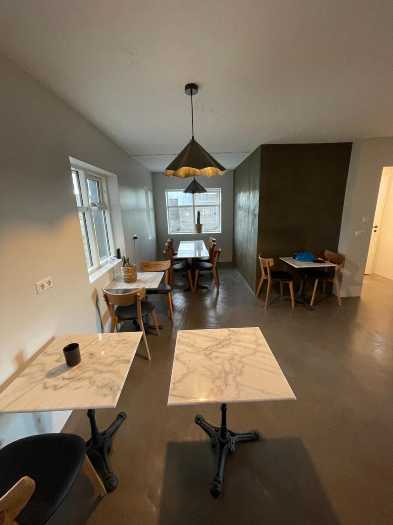 Lindarholl Guesthouse Stori-Bakki Eksteriør billede